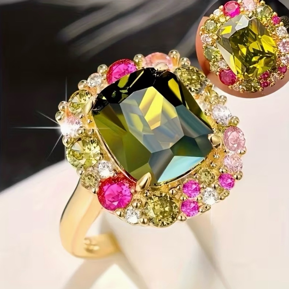 Gorgeous CZ Ring Gold Tone Size 8 - Picture 3 of 5